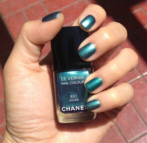 Chanel Le Vernis in Azure 657 Nail Polish Review, Photos, 